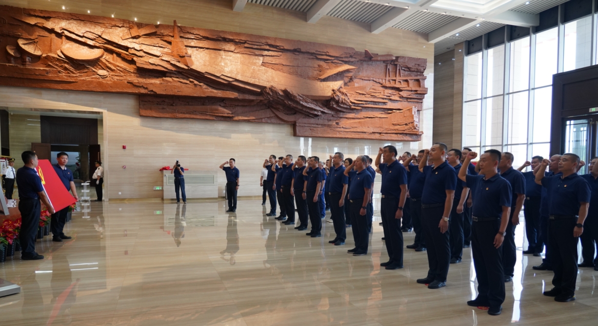 1752716547115824.png 2.png